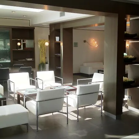 Отель Mercure Bergamo Aeroporto 4*