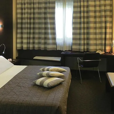 Mercure Bergamo Aeroporto 4* Stezzano