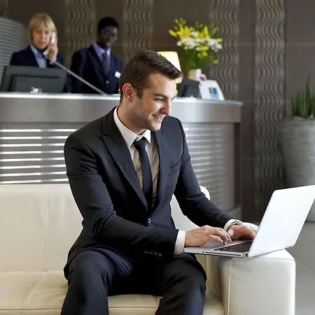 Hotel Mercure Bergamo Aeroporto 4*