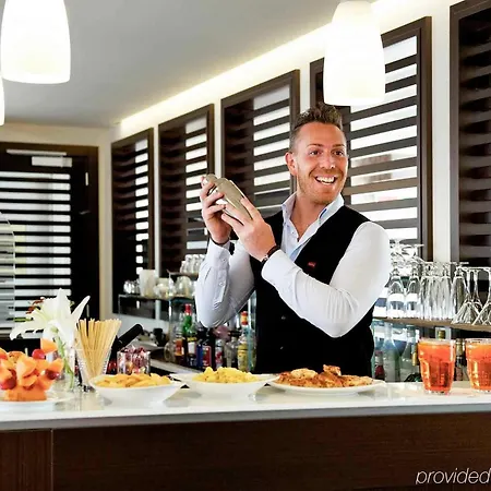 Hotel Mercure Bergamo Aeroporto 4*